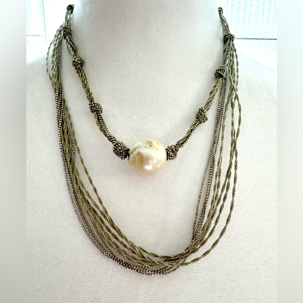 Chico’s 2 in 1 Silver & Pearl convertible necklace EUC
